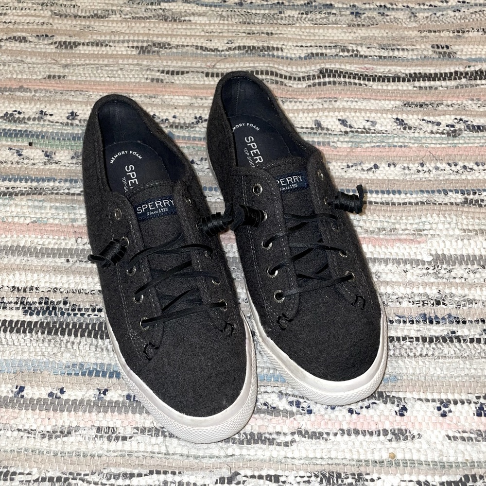Sperry slip-on sneakers